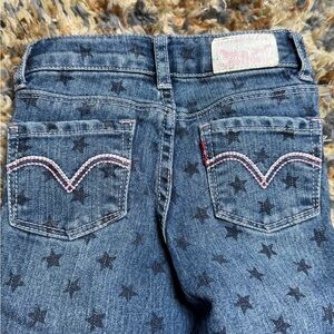 Levi’s Kids Star Print Jeans – Size 3T (Toddler) VERSE TOO KIDS